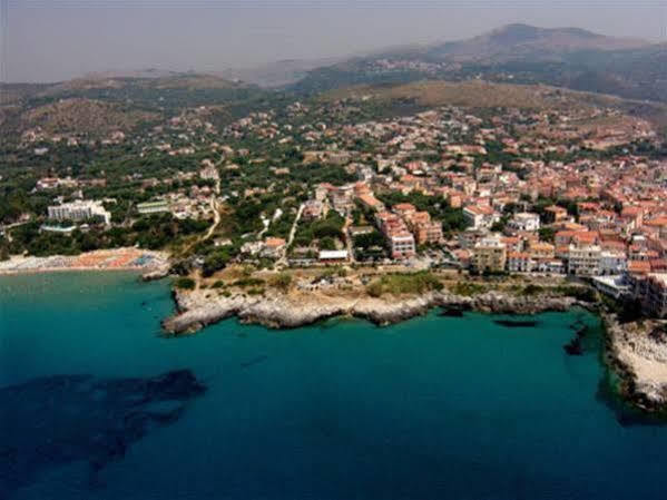 Hotel Baia Delle Sirene Marina di Camerota Exterior photo